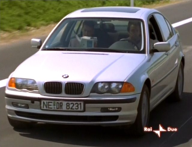 BMW 330i [E46]