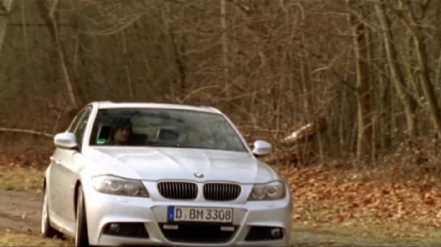 BMW 330i M Paket [E90]